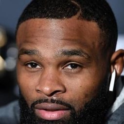 泰倫伍德利 - 割喉之城演員 飾演Loser