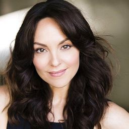 Carolina Gómez 飾演 Sofia