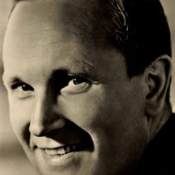 Alfred Müller 飾演 Linus Bornowski