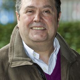 Rodolfo Laganà 飾演 Signor Diotaiuti