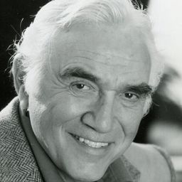 Lorne Greene 飾演 Emperor's Aide
