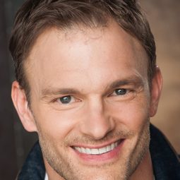 Dale Dymkoski - 我思念你演員 飾演Jesse