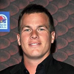 尊納頓路蘭 - 凶心人編劇