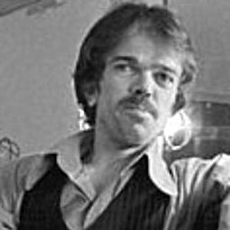 John Edward Allen - 白雪魔后演員 飾演Bart