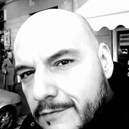 Leonardo Graziano - Leo the Lion演員 飾演Avvoltoio Capo (voice)