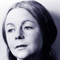 Sheila Reid - Murder on the Blackpool Express演員 飾演Mildred