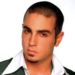 Wade Robson 飾演 Elito