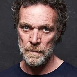 Alfonso Delgado - Double Plus Fifteen演員 飾演Ship Captain