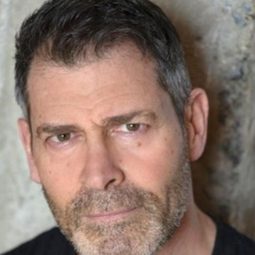 David Nerman - Incident in a Small Town演員 飾演Frank Trenton