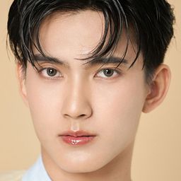 Chalongrat Nobsamrong - 未完的情歌演員 飾演Toy