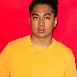 Christian Vunipola 飾演 Christian - Coworker #1