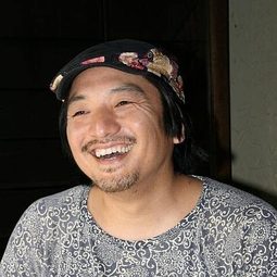 北村豐晴 - 樓下的房客演員 飾演Miss Chen's boss