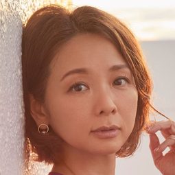 櫻田実果子 飾演 