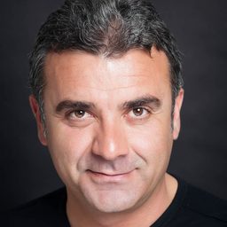 Mahir İpek 飾演 İkram