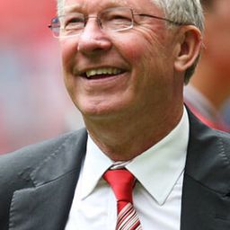 Alex Ferguson 飾演 Self