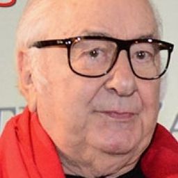 Elio Pandolfi 飾演 Camea (voice)