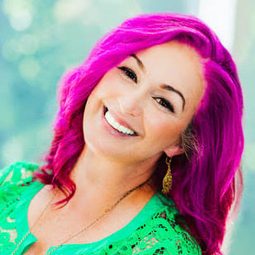 塔碧莎·聖傑曼 - 芭比之夢幻仙境演員 飾演Dandelion / Topaz / Mermaid #1 (voice)