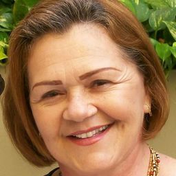 Prazeres Barbosa 飾演 Prazeres