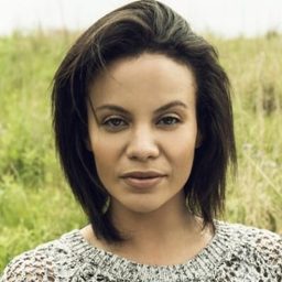 Amanda Rivera 飾演 Lizi (segment: "Ni perdón, ni olvido")