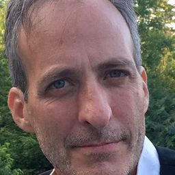 Glen Lefchak 飾演 Rick Zackary