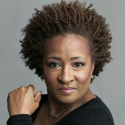 旺達·塞克絲 飾演 Self