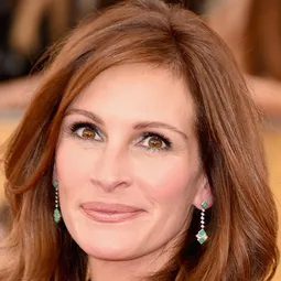 茱莉亞·羅拔絲 - 麻雀變鳳凰演員 飾演Vivian Ward