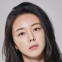 Kim Jinee - 大都會愛的迫降演員 飾演Teacher