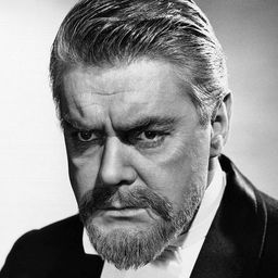 Thorley Walters 飾演 