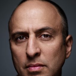 Ethan Herschenfeld - 芳魂蕩漾演員 飾演Julian - Tour Guide