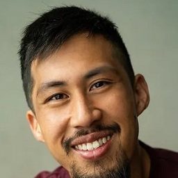 Chris Fung 飾演 Usher