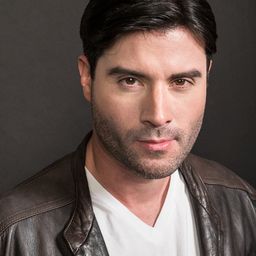 Jonathan Montenegro 飾演 Gaspare