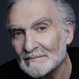 Joel Branco 飾演 Alfredo - 2069