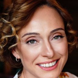 Burcu Almeman 飾演 İklim