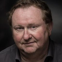 Armin Dillenberger - 嘴對嘴演員 飾演Spark Member