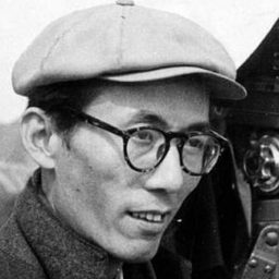 大庭秀雄 - 稲妻導演