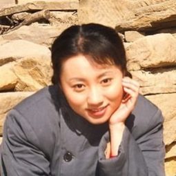 王晴 飾演 Feng Xiao Chen