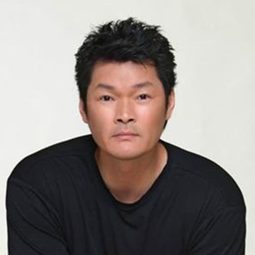 周文健 - 與鴨共舞演員 飾演Valentino