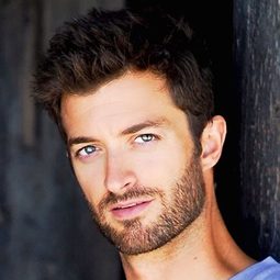 Eric Tiede - 小馬王：毛駒無束演員 飾演Townsfolk