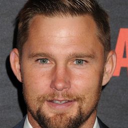 布萊恩·傑瑞提 - 機密真相演員 飾演Ken Evans