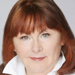 Mary Walsh 飾演 Carne