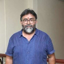 M. J. Shriram 飾演 Meiyappan