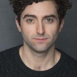 Marc Antolin - Into the Woods演員 飾演Woodsman