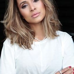 Thaíssa Carvalho - 愛的富作用演員 飾演Fernanda