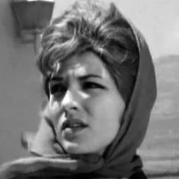 Aliki Georgouli - 流浪藝人演員 飾演Clytemnestra (Elektra's mother)