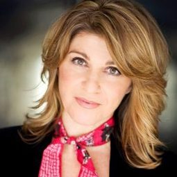 Kelley Abbey - 如何在 9 周內改變演員 飾演Zoe