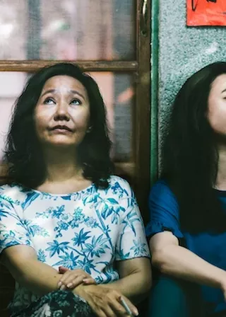 《那個我最親愛的陌生人》電影海報