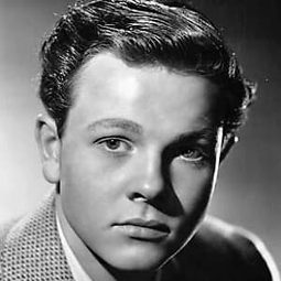 Robert Arthur - Nobody Lives Forever演員 飾演Bellhop (uncredited)