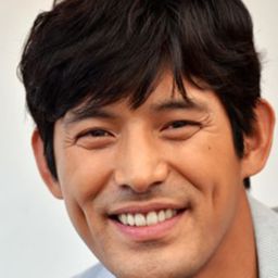 吳誌昊 飾演 Baek Dong-su