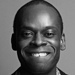 Sahr Ngaujah 飾演 O-Z