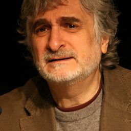 Ricard Reguant 飾演 Reinaldo